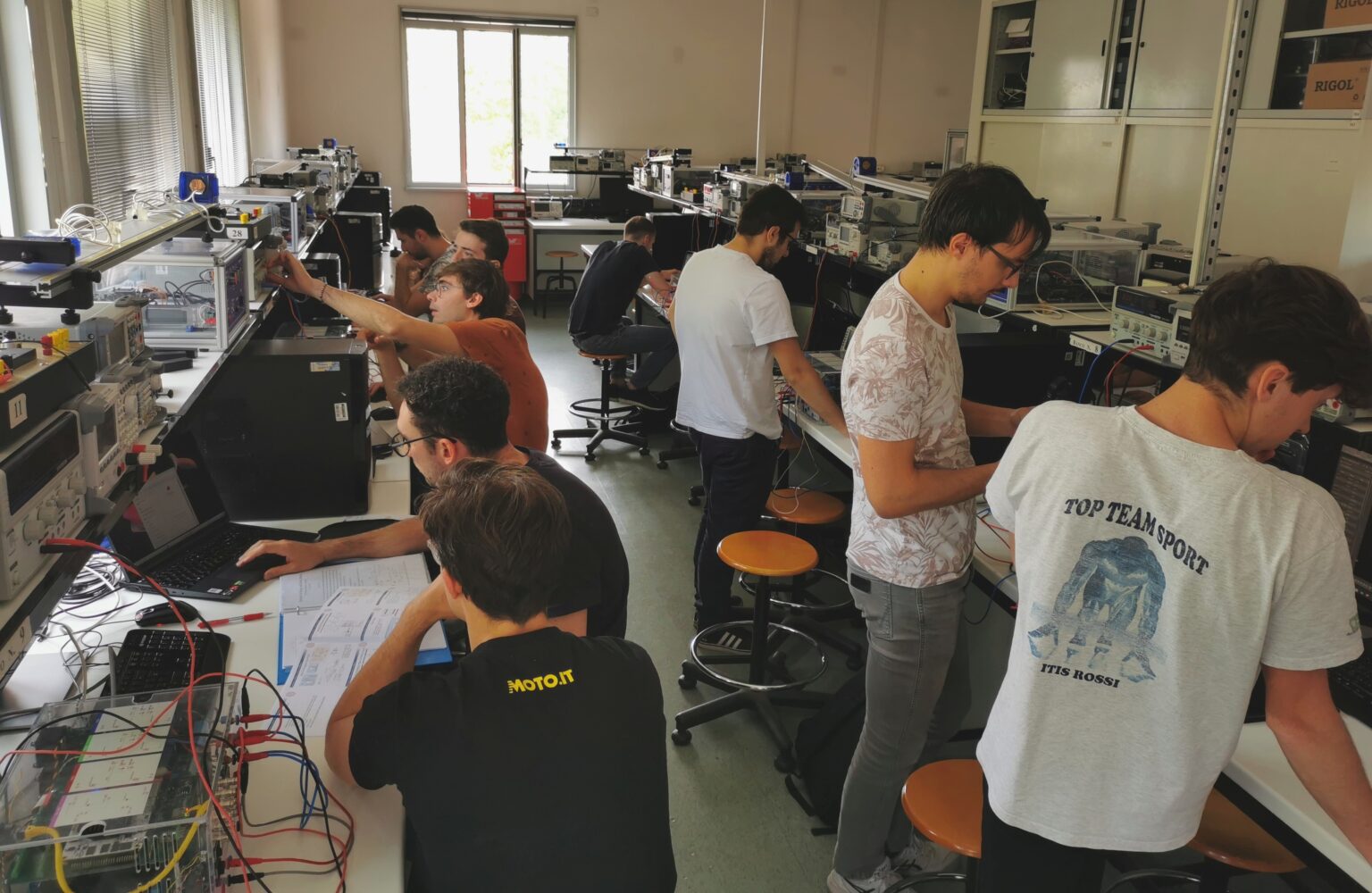 Courses Power Electronics Laboratory